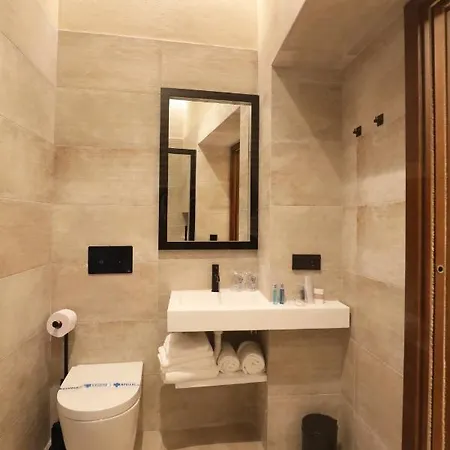 Casa Señorial Del Siglo Xviii Apartahotel Sevilla
